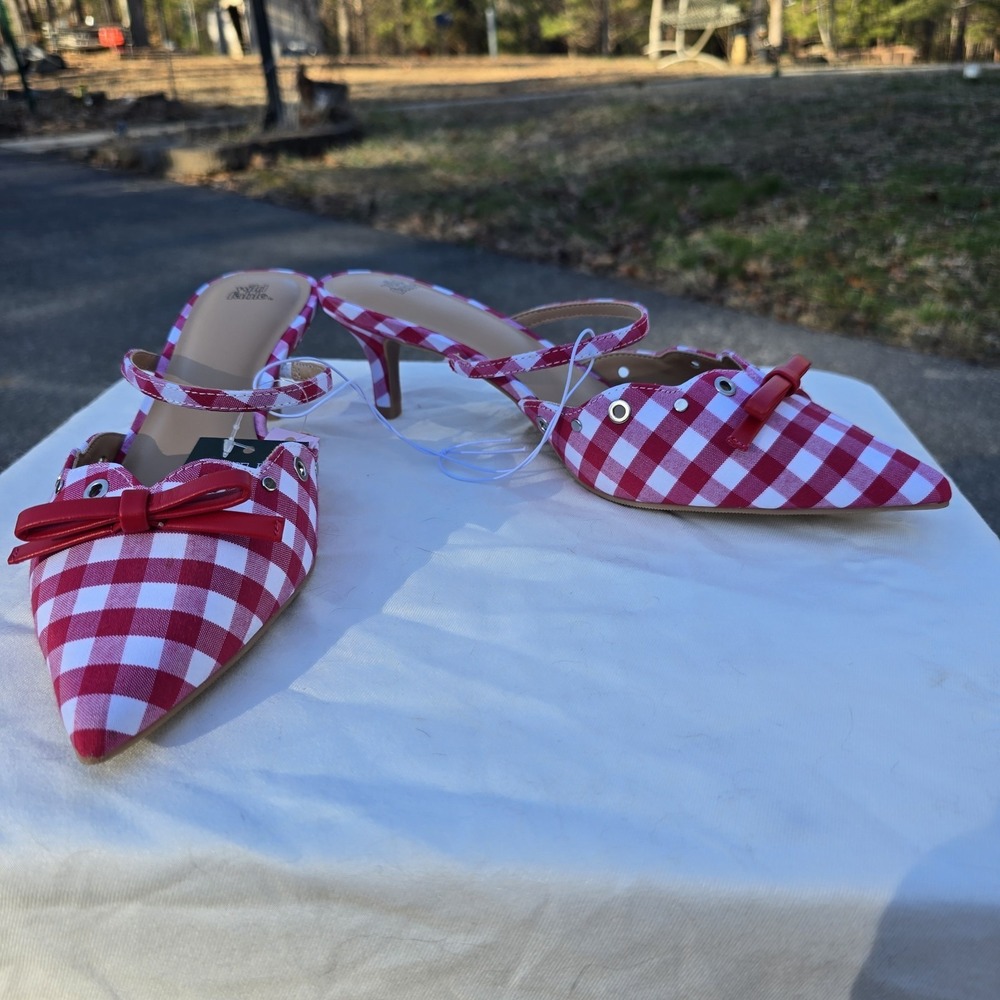 Wild Fable Women's Lysandra Gingham Eyelet Kitten Heels Red White Size 11 NWT